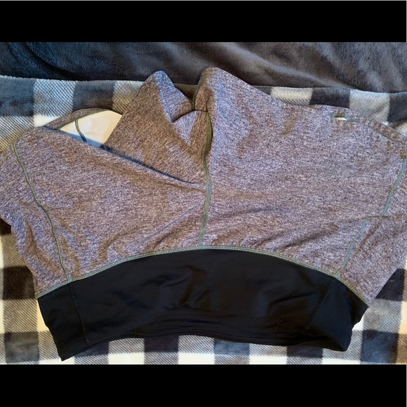 Size 6 Lululemon shorts